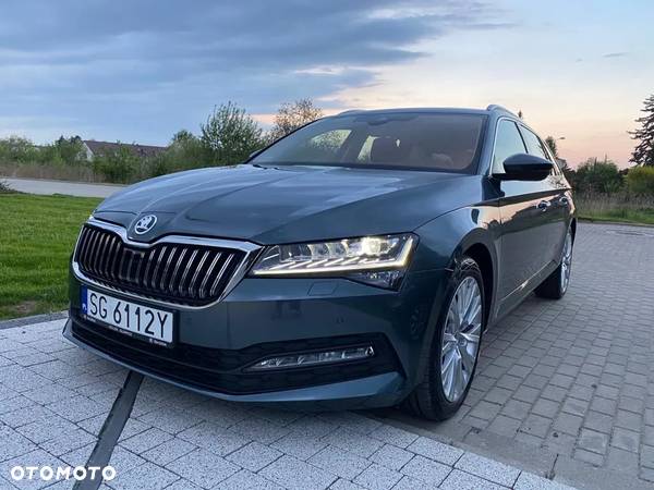 Skoda Superb 2.0 TDI SCR Ambition - 3