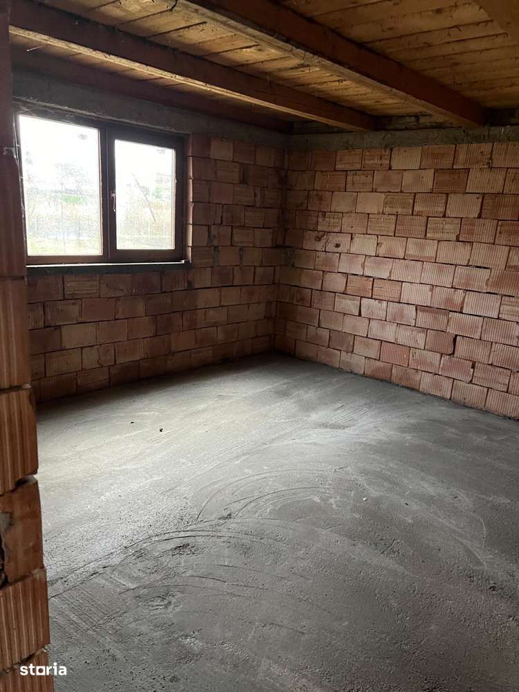 Casa la roșu DE VÂNZARE                    Sat Deag ,Oraș Iernut-12