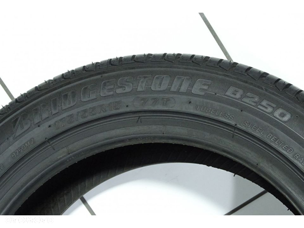Opony letnie 175/55R15 77T Bridgestone - 4