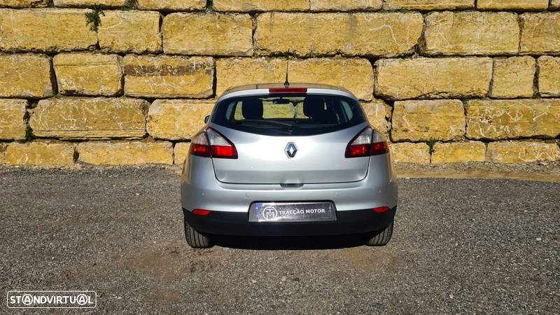 Renault Mégane 1.5 dCi Zen - 6