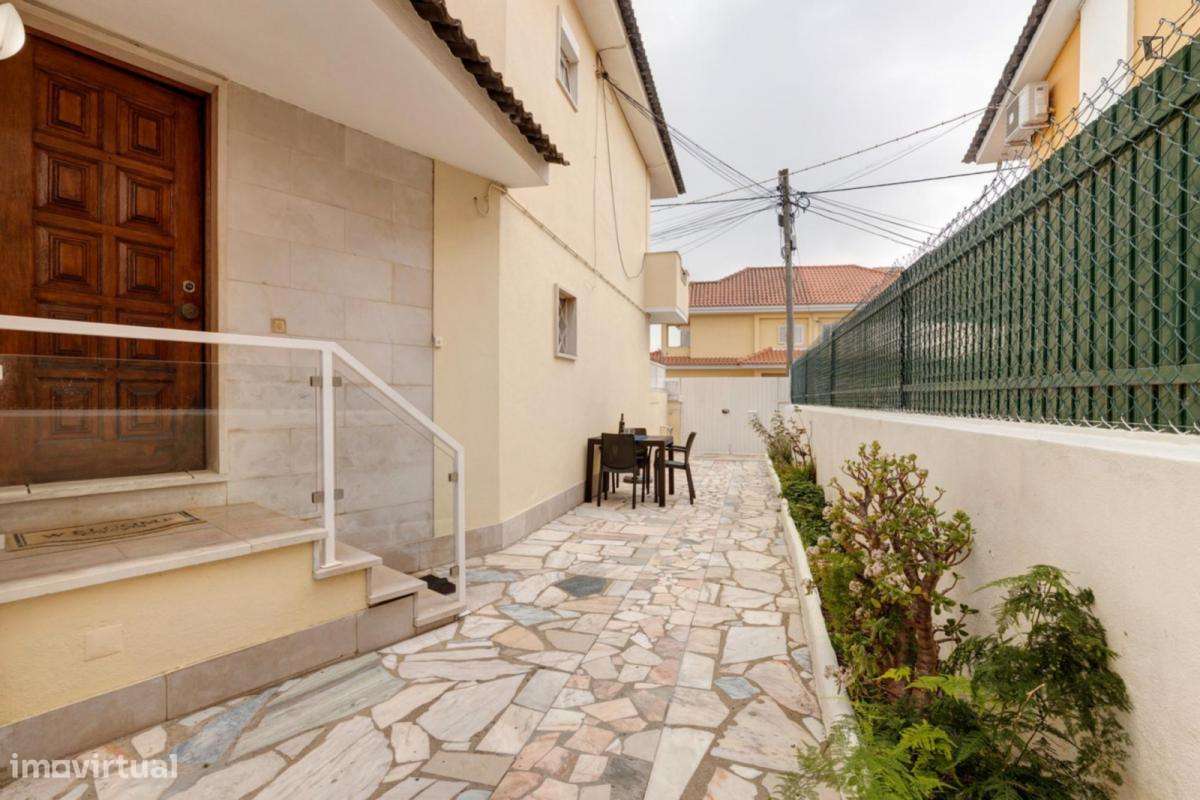 Casa com 2 quartos - localizado em Parede Lisbon - Grande imagem: 2/10