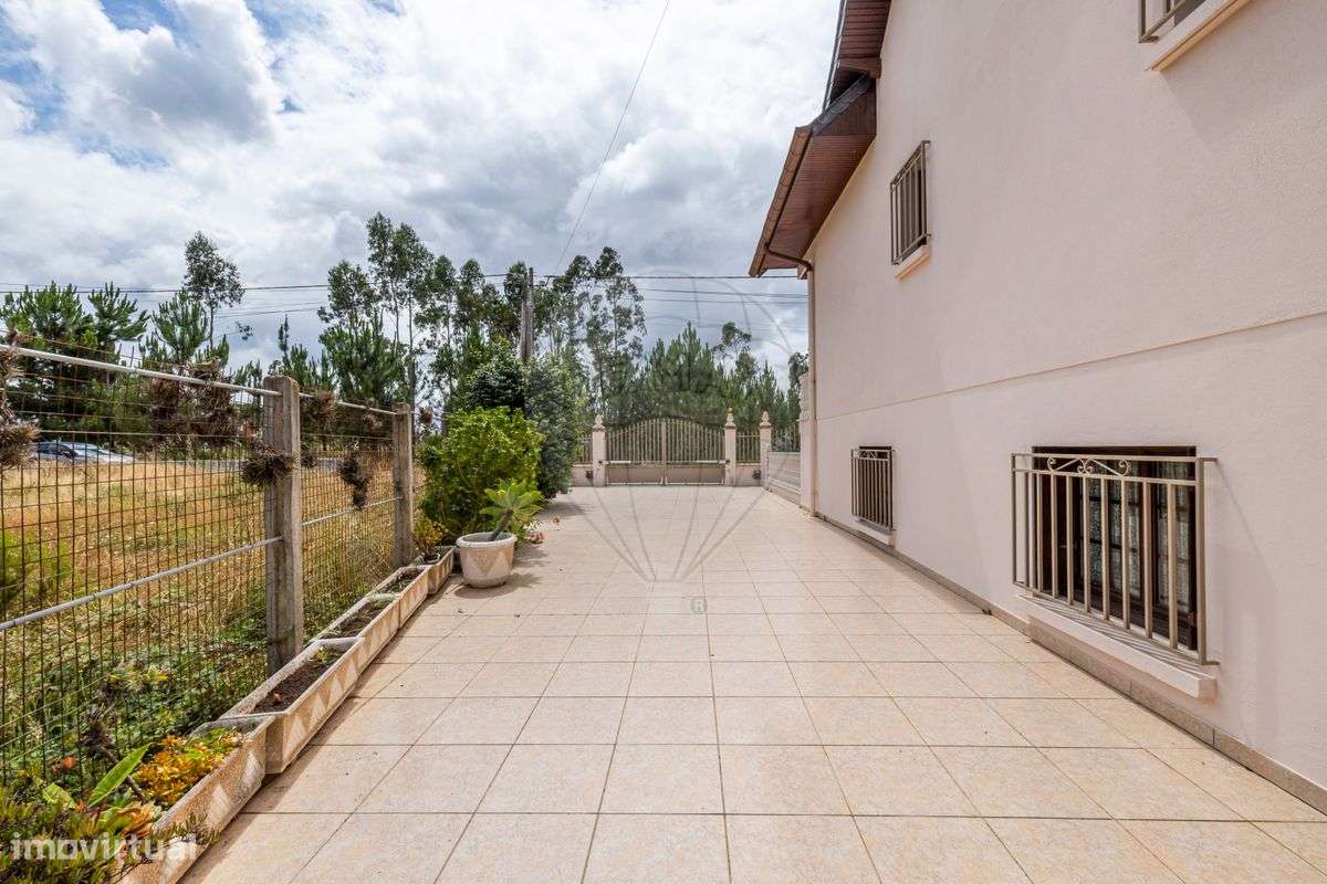 Moradia T5 para venda - Grande imagem: 3/24