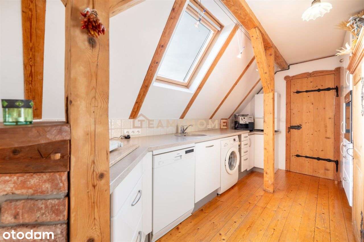 Dwupoziomowe mieszkanie z ogródkiem!Cudowny klimat-10