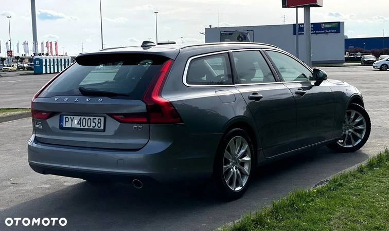 Volvo V90 D3 Momentum - 14