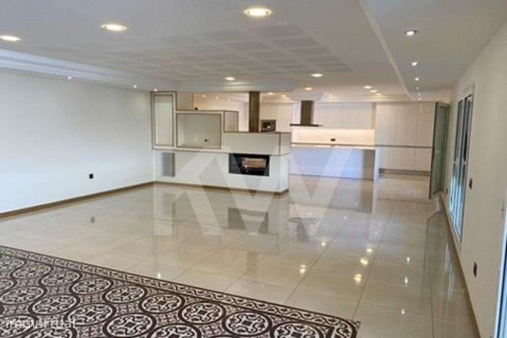 VIVENDA ESPETACULAR COM 4.666m2 DE TERRENO ENTRE LEIRIA, POMBAL E MARI - Grande imagem: 4/19