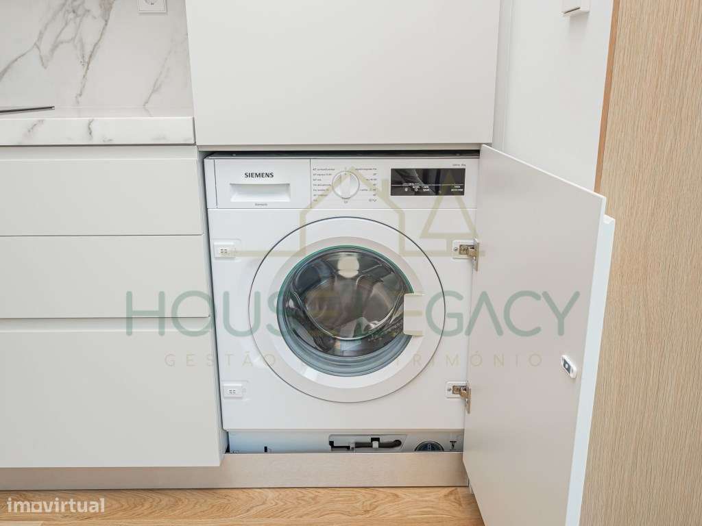 Apartamento T2 na Baixa - Rua de Camões-15