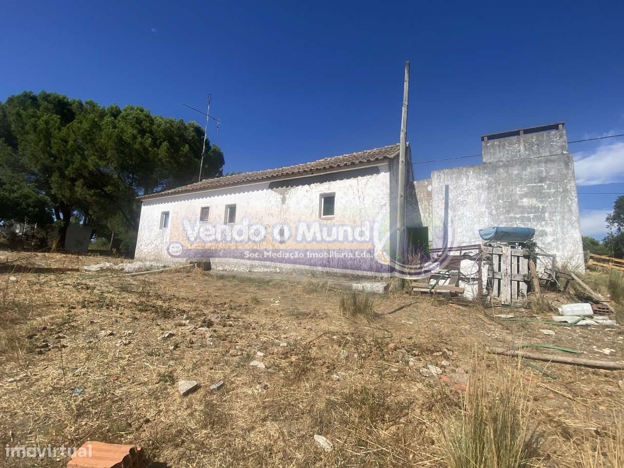 Moradia T2 para recuperar em Mora (MOR070) - Grande imagem: 4/15