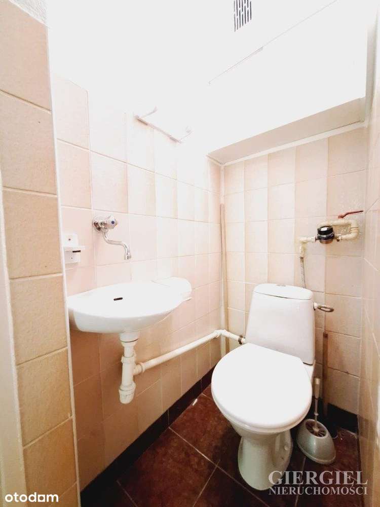 74m ul.Malczewskiego mieszkanie 4-pokojowe-12