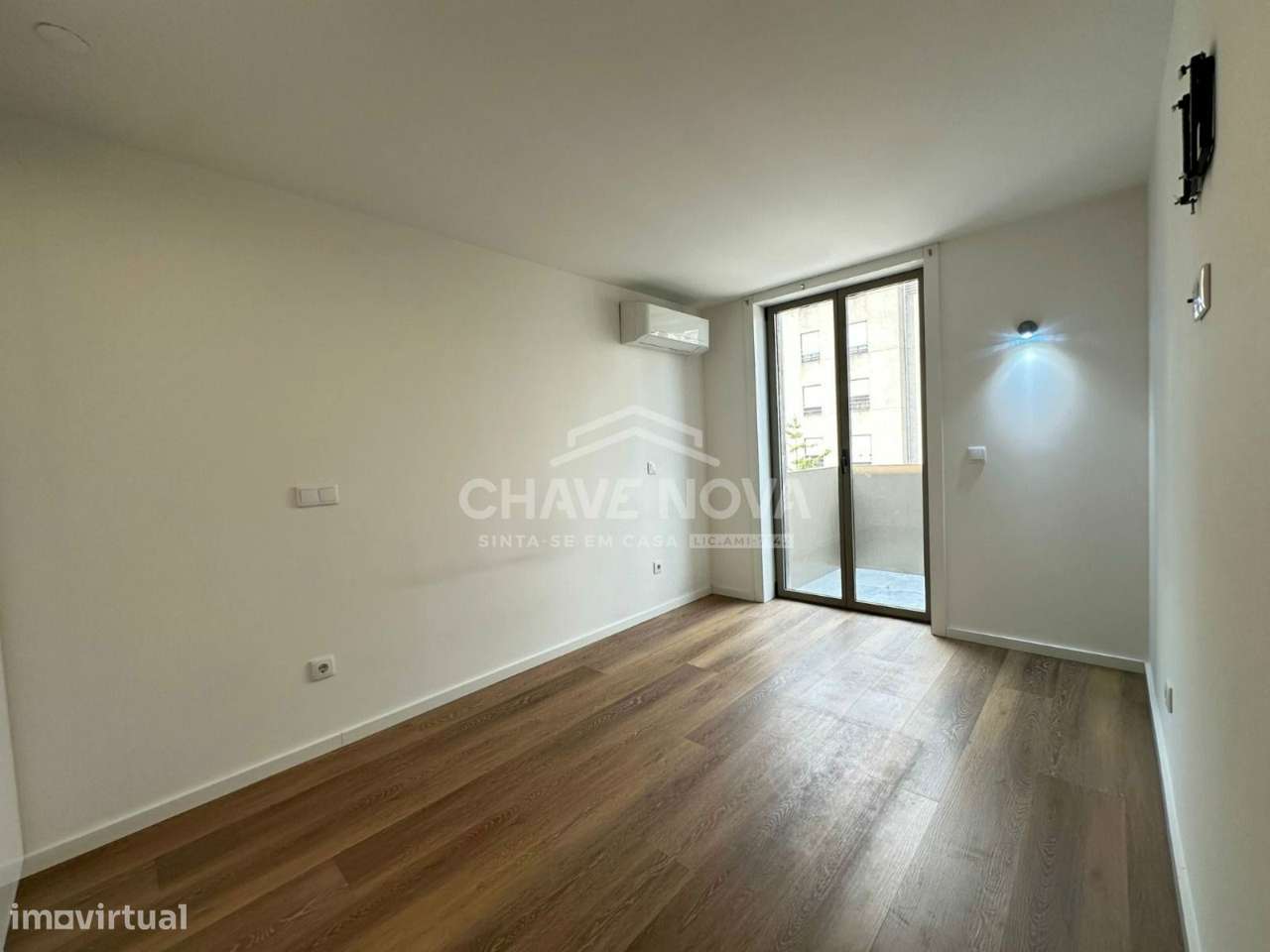 Apartamento T1 em Vila Nova de Gaia - Em frente ao El Corte Inglês - Grande imagem: 5/18