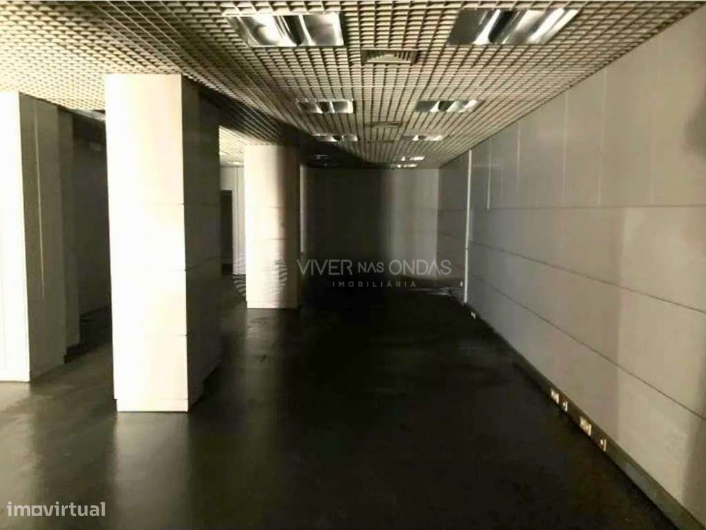 Loja com 315 m² no Centro da Maia | Localização Prime - Grande imagem: 5/9