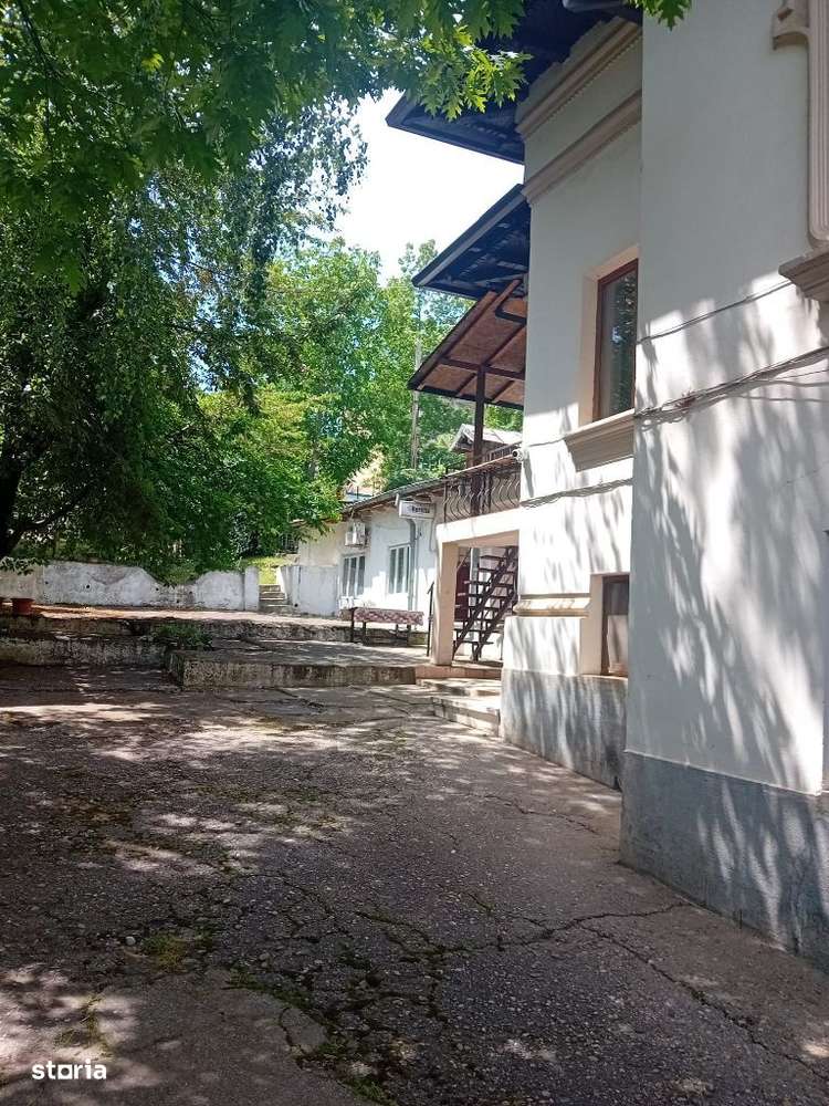 Casa de vanzare - ultracentral Pitesti-2