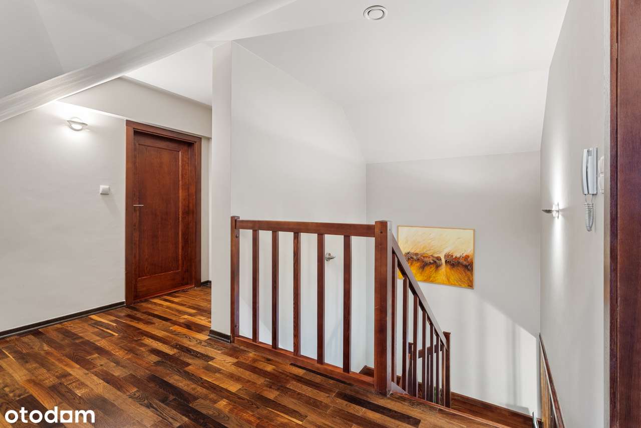 Wyjątkowy dom obok lasu i jezior! Wygodny dojazd do centrum miasta-8