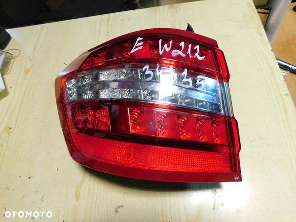 mercedes E212 LED lampa lewa  nr 34335 WYSYŁKA - 1