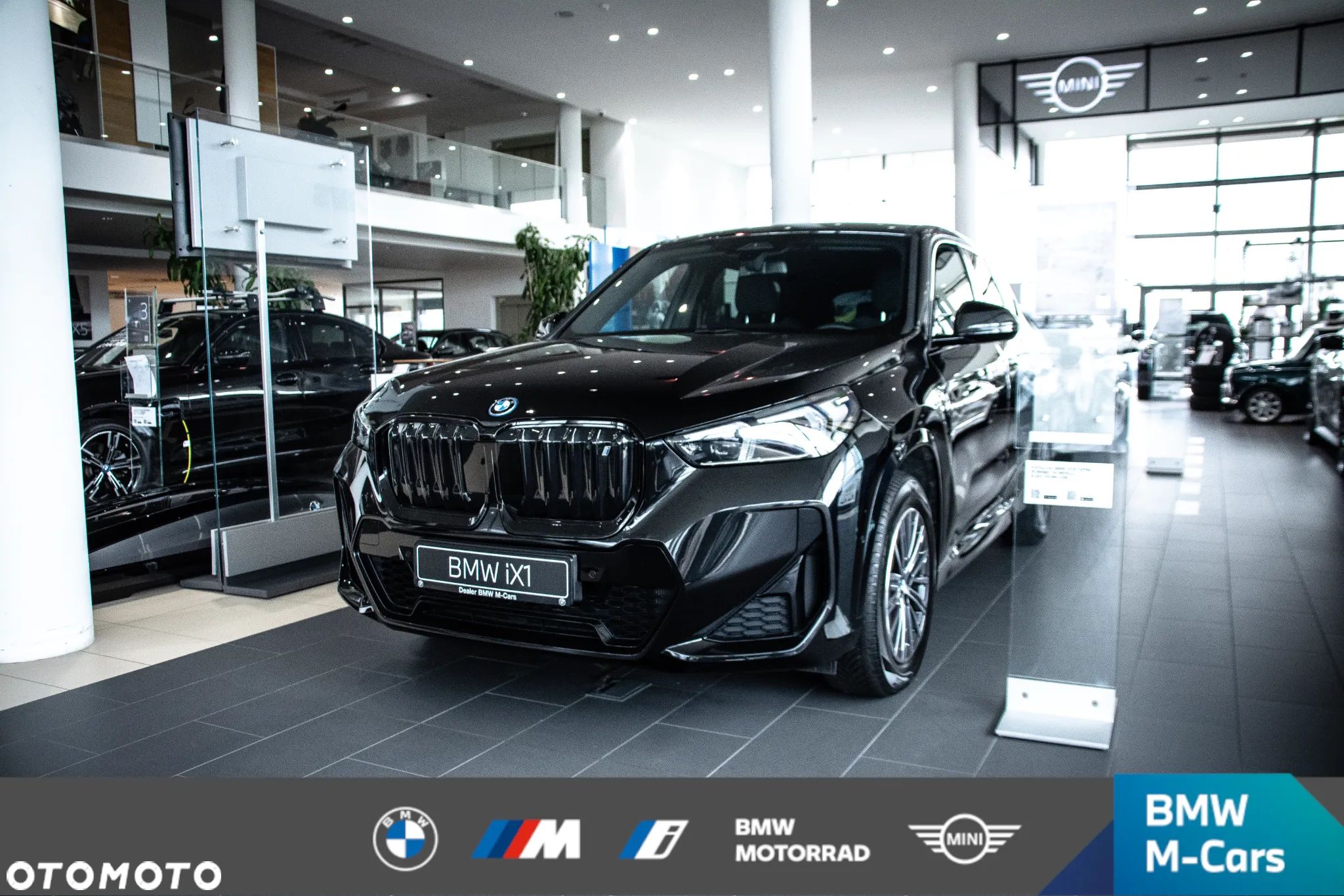 BMW iX1 xDrive30 M Sport - 1