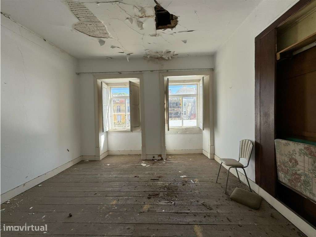 Prédio, Estrela, Lisboa - Grande imagem: 2/21