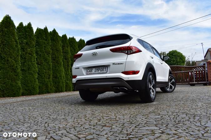 Hyundai Tucson 2.0 CRDi 4WD Intro Edition - 28