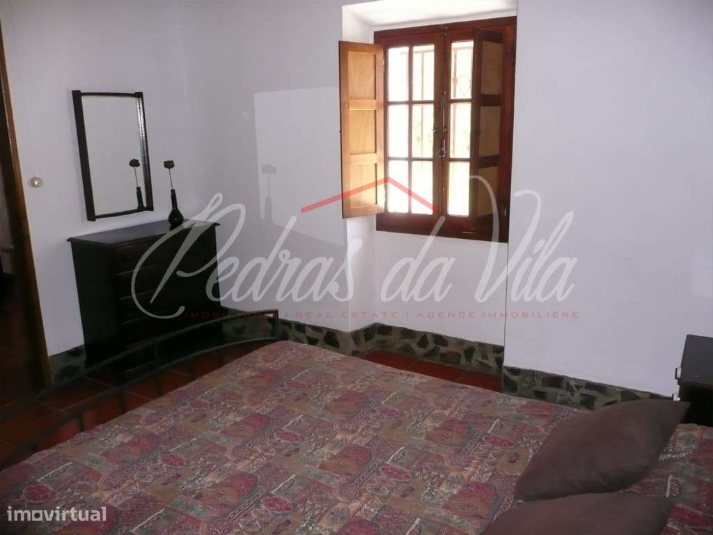 Propriedade de 27ha com moradia de 84m2 e ruina de 90m2 - Odemira-11