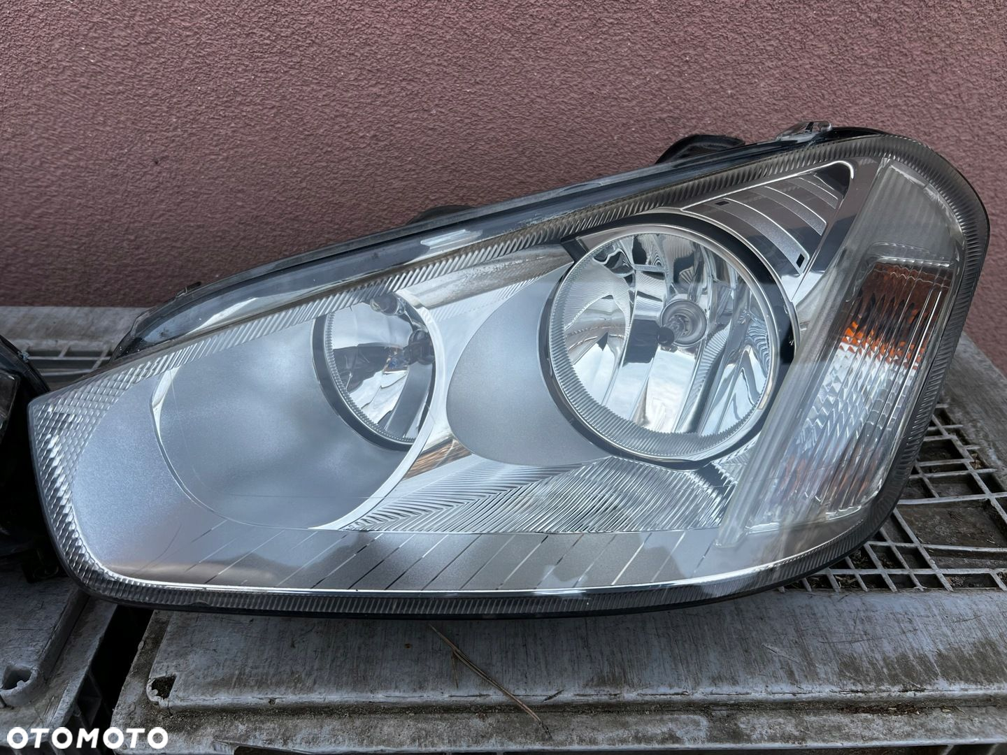 Lampa przednia FORD C-MAX I LIFT KOMPLET EUROPA ORYGINALNE HELLA - 3