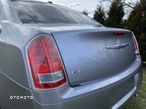 Chrysler 300s - 34