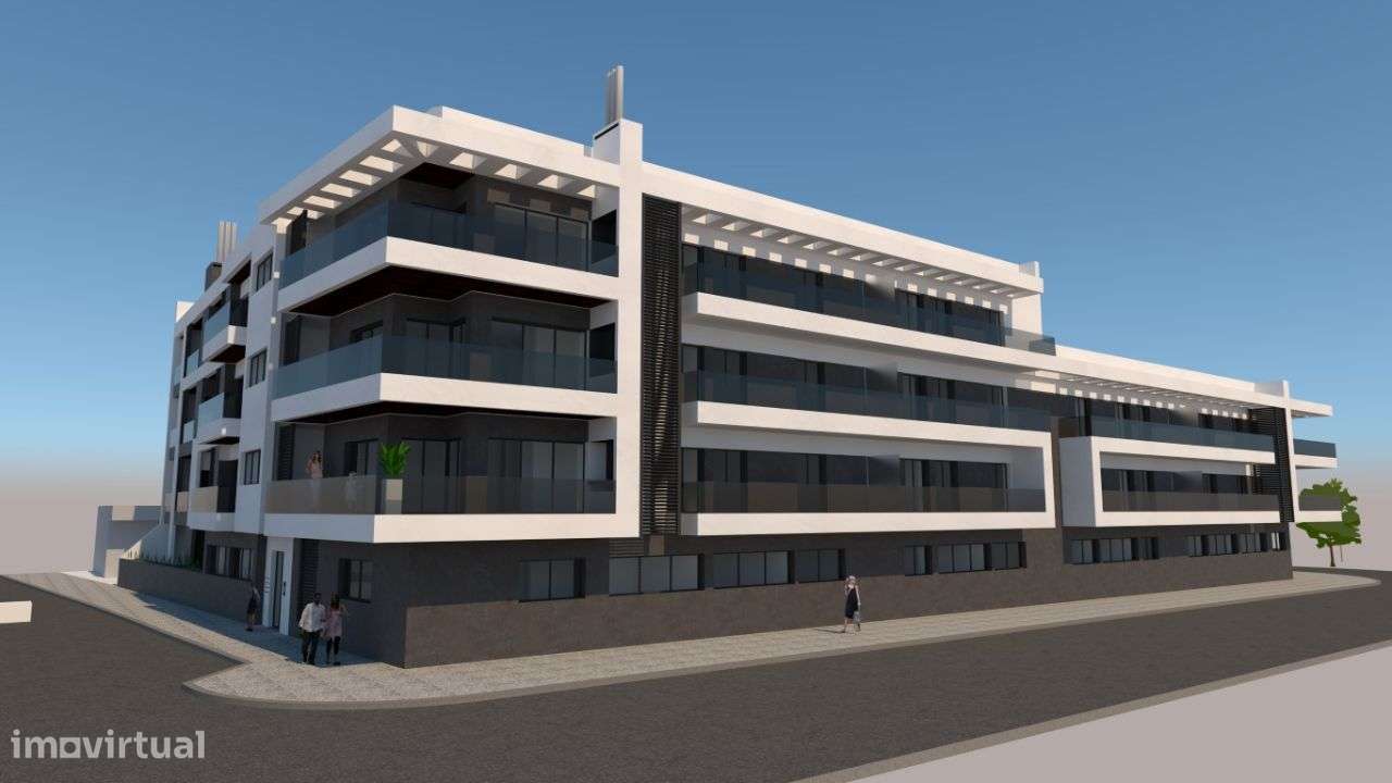 T4 Segundo andar orientação Sul, c/ 2 estacionamentos e sótão - Grande imagem: 4/15