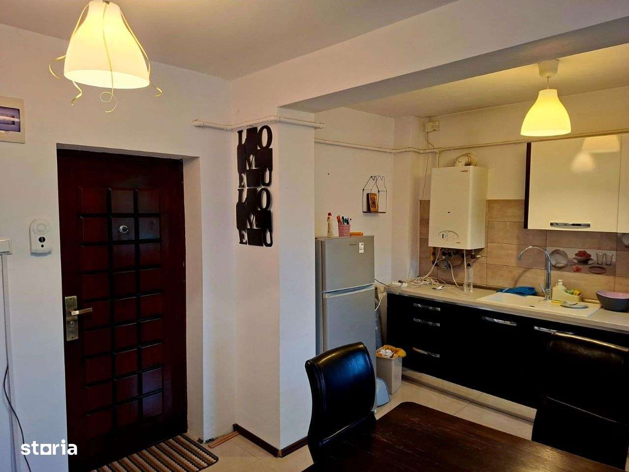 garsoniera Gavana 3 , mobilată/utilata , finisaje moderne ! - Imagine principală: 1/10