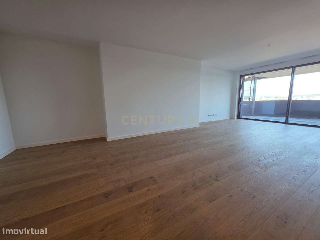 Apartamento T4 - 4 Suites e Piscina Privativa | Empreendimento Douro N-8