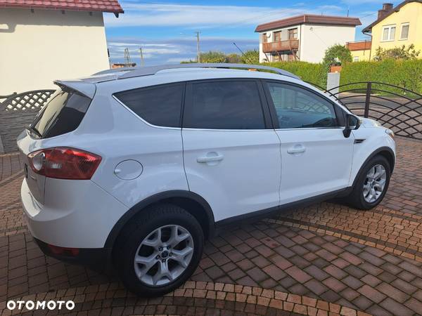 Ford Kuga - 13