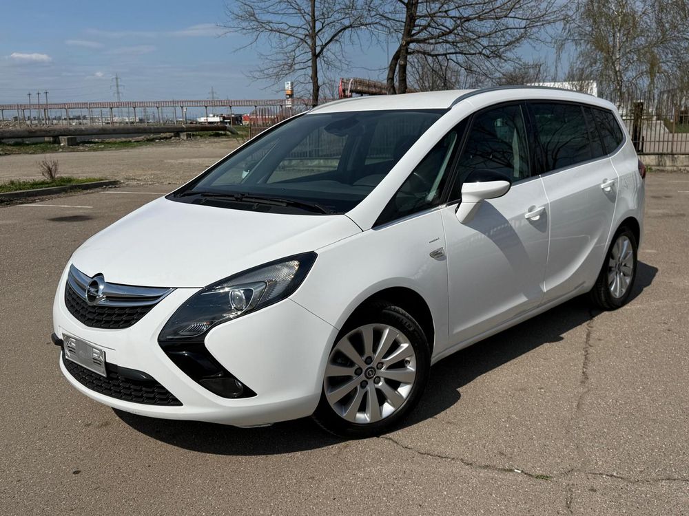 Opel Zafira C [2011 - Prezent Tourer 1.6 CDTI ECOFLEX Start/Stop Active 2015