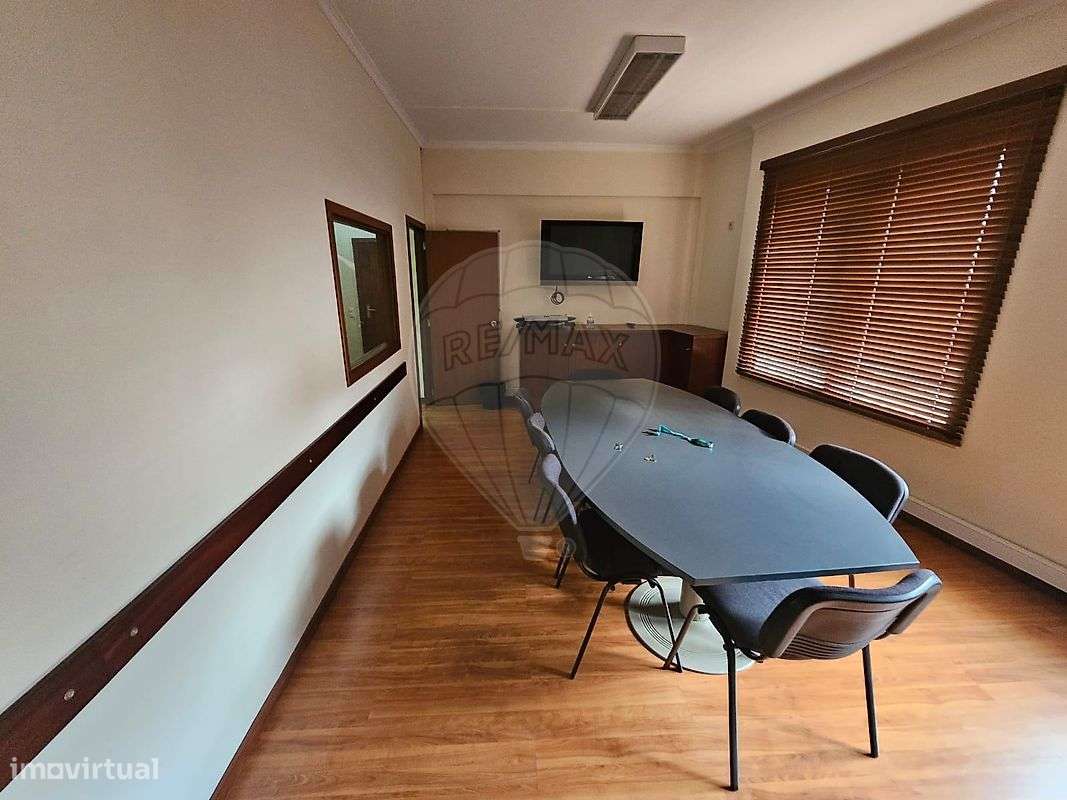 Escritório T1 para arrendamento - Grande imagem: 4/8