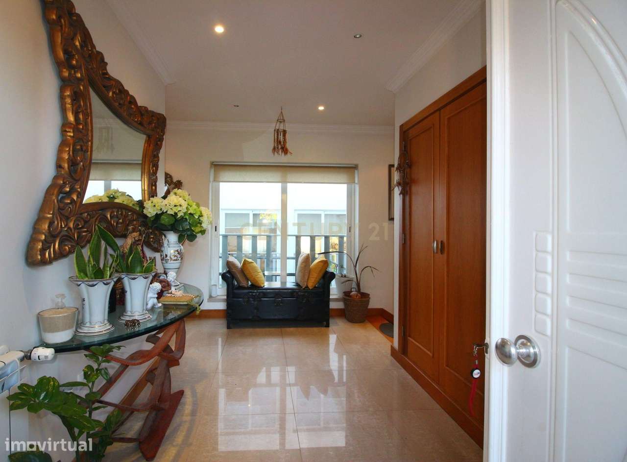 Moradia V4 em Torres Vedras, 566m2 ,vistas excecionais, qualidade e co-8