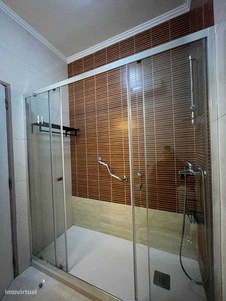 Duplex T4+1 para alugar nos Olivais - Grande imagem: 4/12