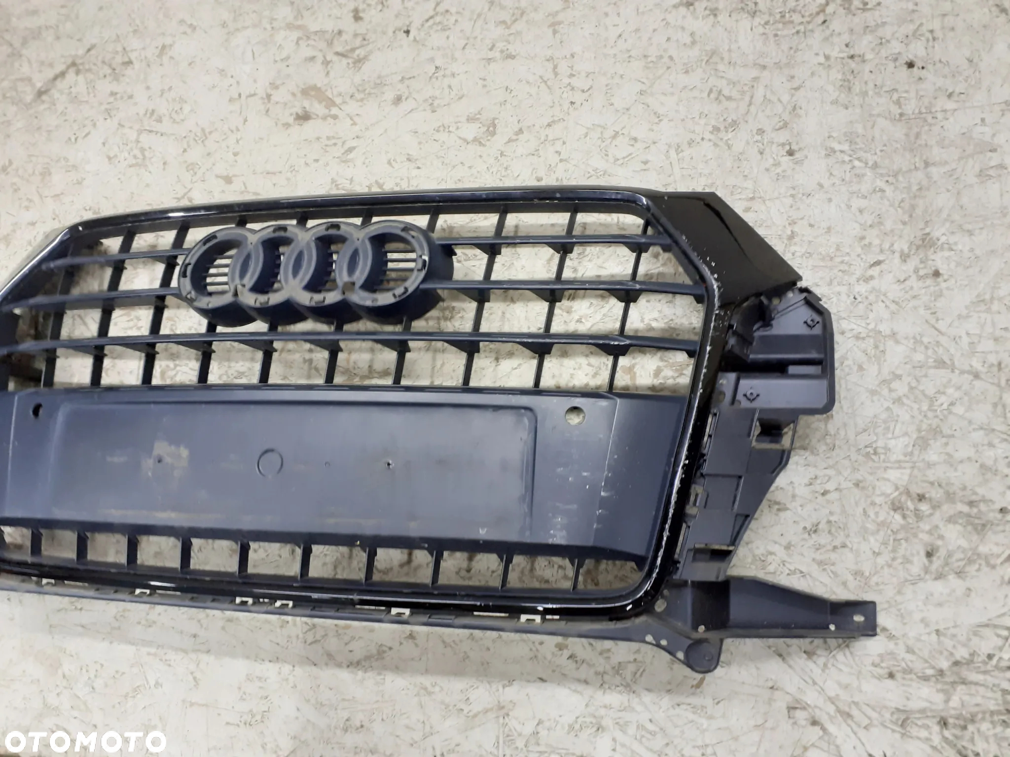 GRILL ATRAPA AUDI Q3 8U0 LIFT S-LINE 2015-> 8U0853653 - 3