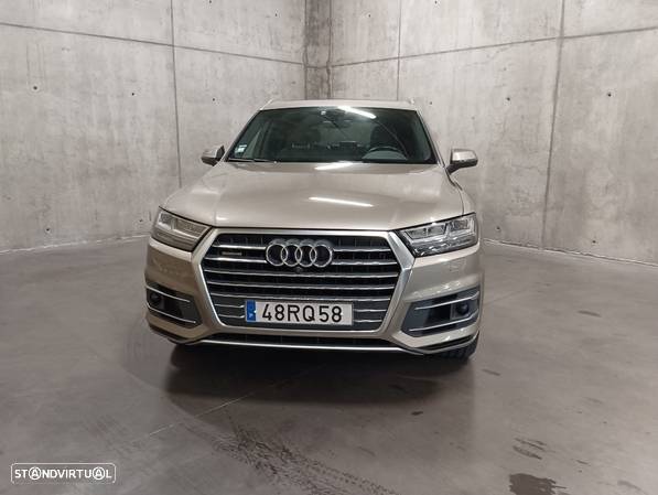 Audi Q7 3.0 TDi quattro Tiptronic - 2