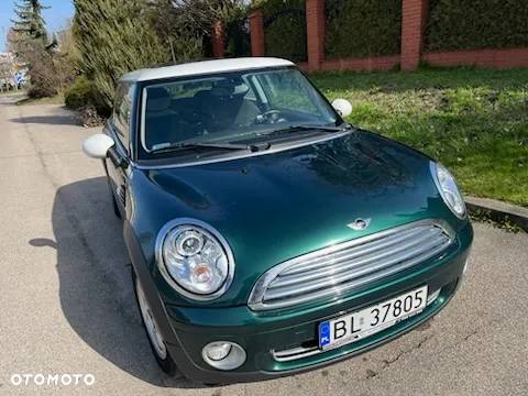 MINI Cooper Standard - 2