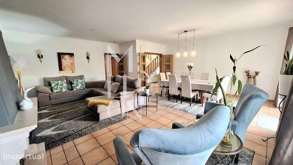 Moradia Isolada com Jardim e Cave – Zona Tranquila | Algoz, Silves-32