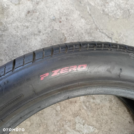 Opona 245/45/18 Pirelli P Zero Rosso (E6967) - 3