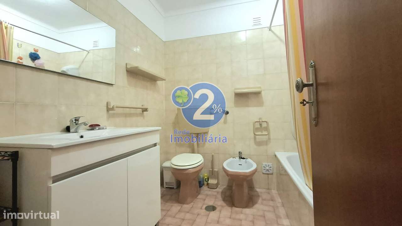 Apartmento T3 | Garagem | Arrecadação - Marrazes-22