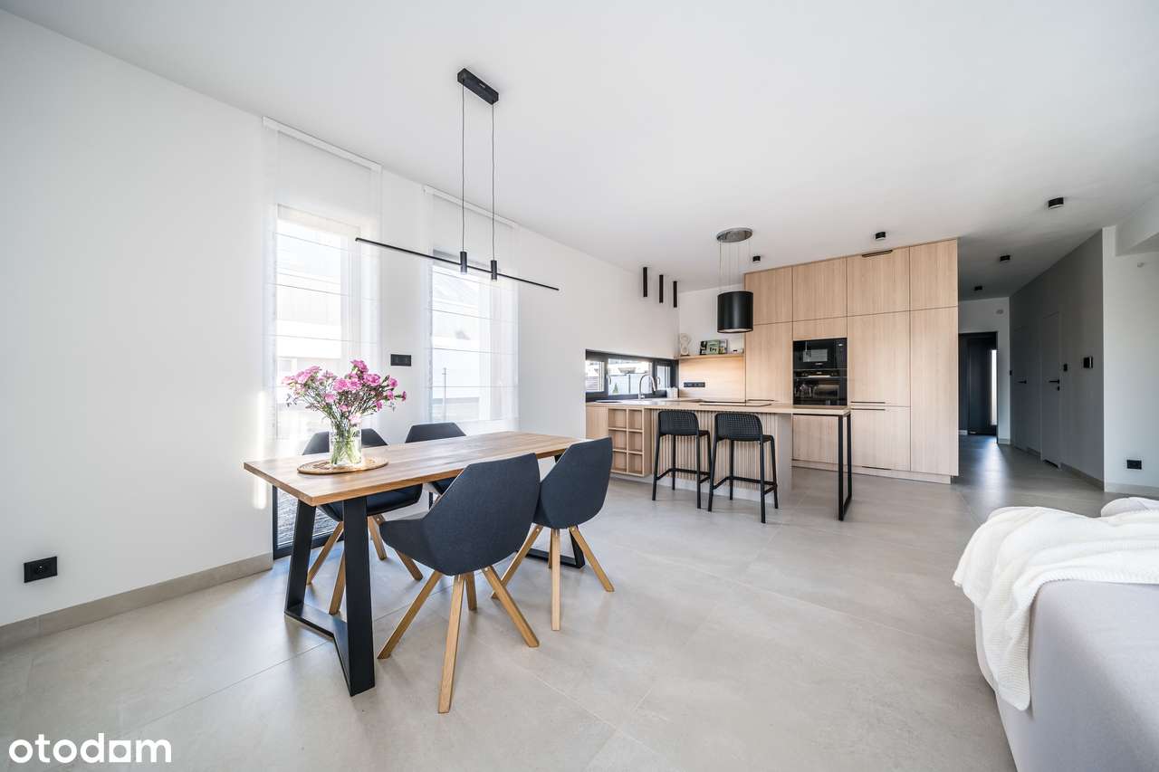 Przestronny dom 142 m² z garażem i ogrodem. Wykończony z kuchnią-13