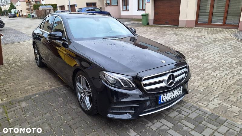 Mercedes-Benz Klasa E 220 d 4-Matic 9G-TRONIC - 6