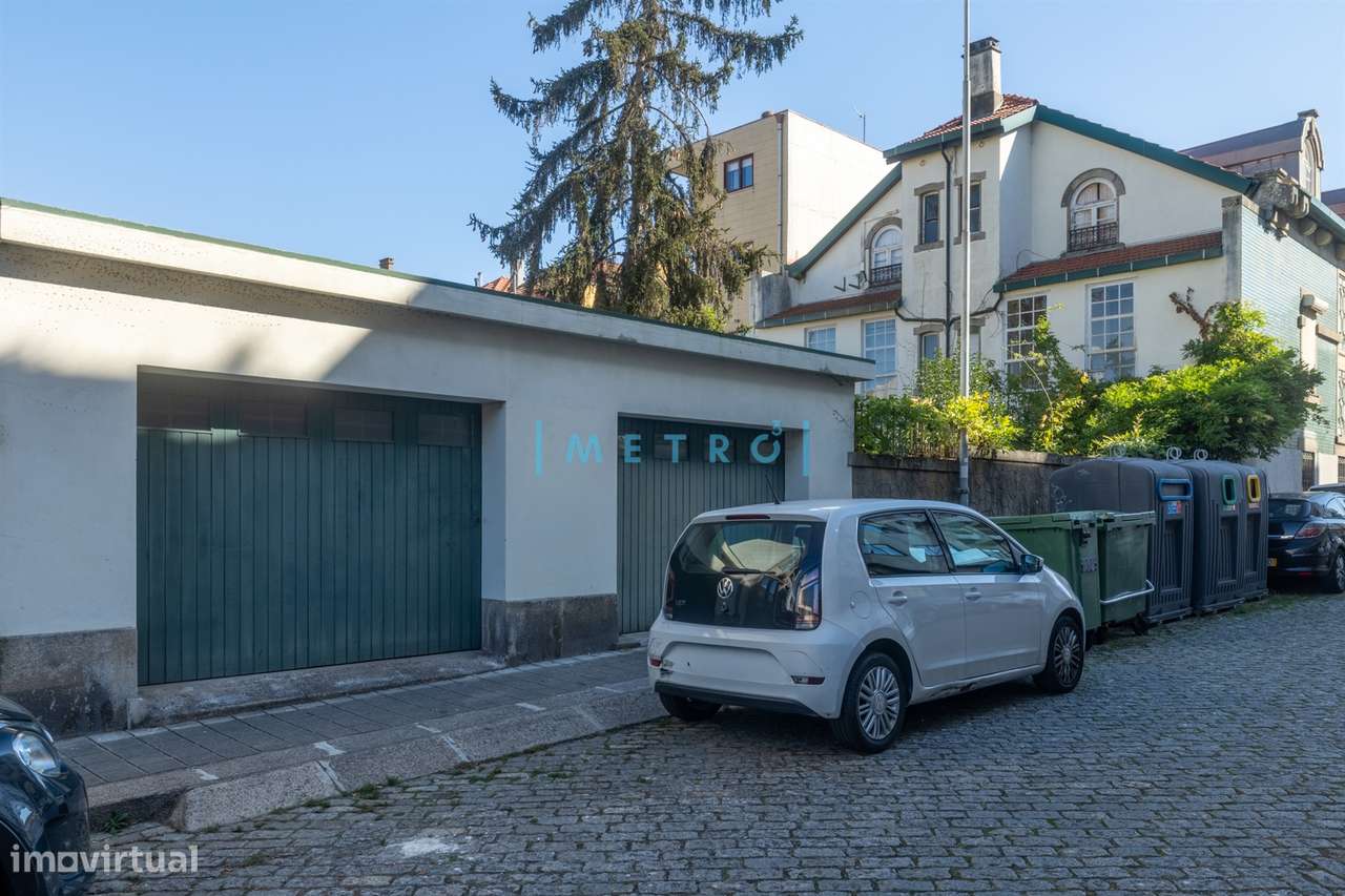 Moradia Devoluta T3 Venda em Cedofeita, Santo Ildefonso, Sé, Miragaia,-34