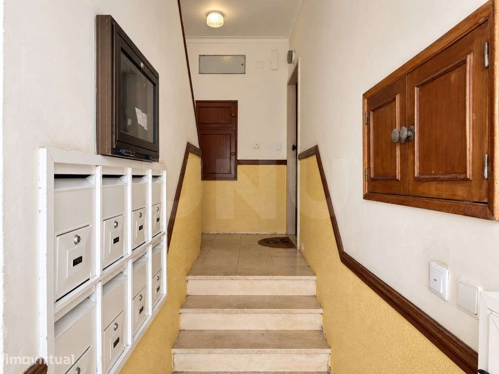 Apartamento T2+1 com vista mar para venda em Santa Cruz.-20