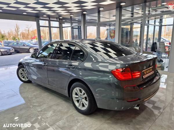 BMW Seria 3 - 10