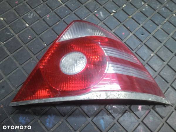 LAMPA TYŁ PRAWA FORD MONDEO MK3 HB 5D 05-07 LIFT - 1