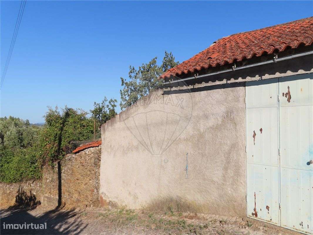 Moradia T0 para venda - Grande imagem: 2/18