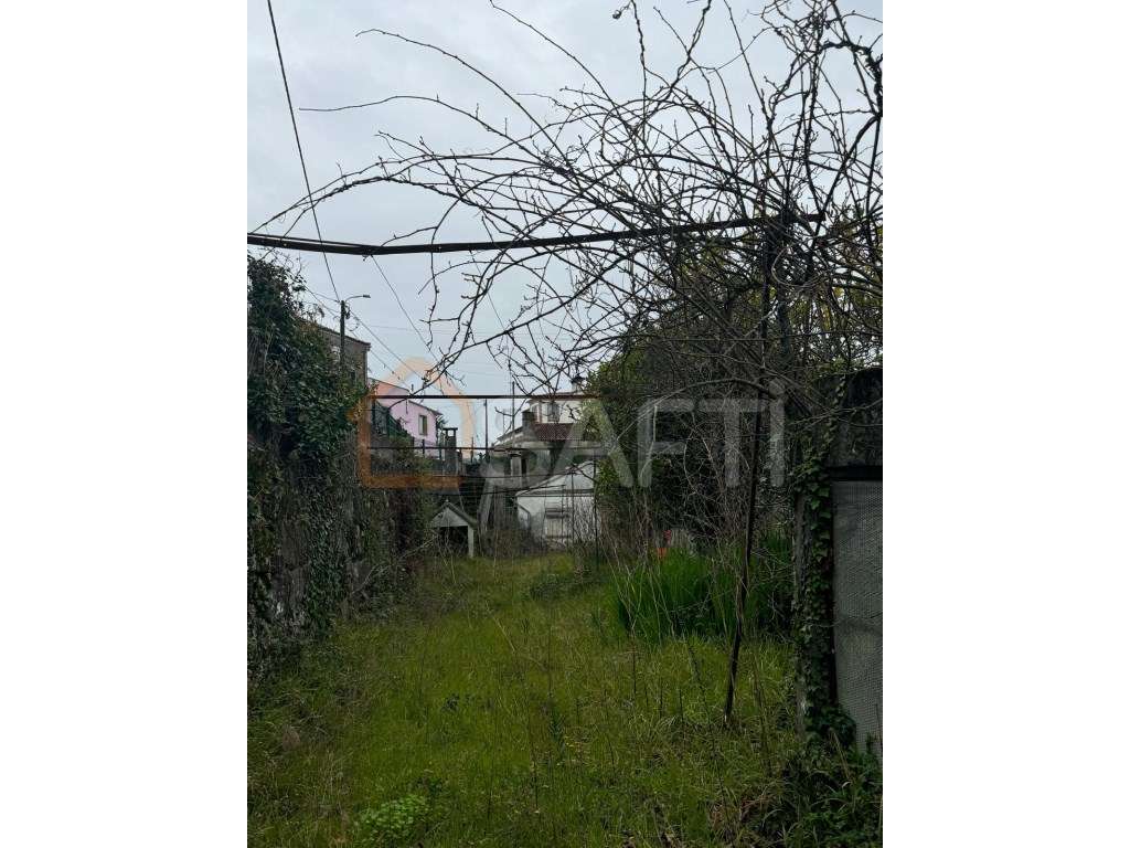 Duas moradias para investimento - Grande imagem: 3/7