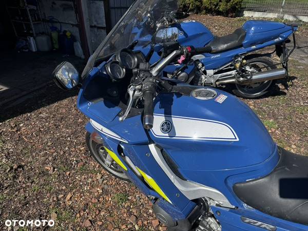 Yamaha FJR - 8