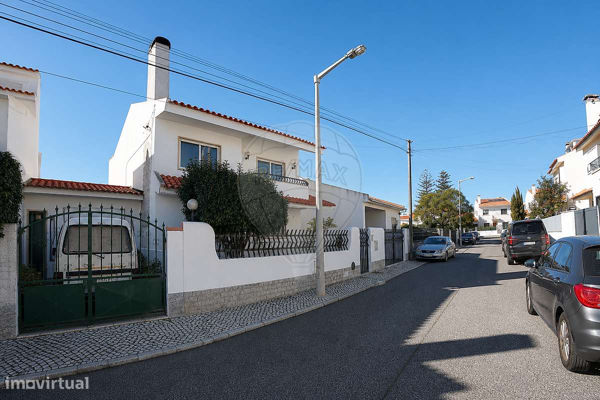 Moradia T5 para venda-7