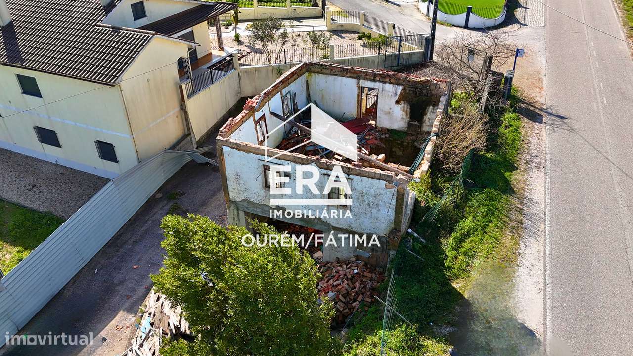 Moradia para reconstruir Espite, Ourém-7