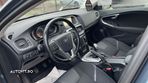 Volvo V40 D2 Momentum - 14