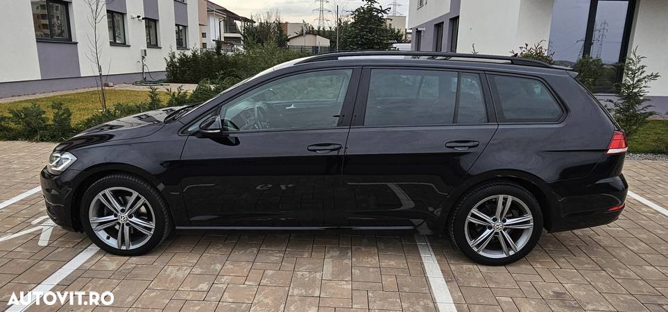 Volkswagen Golf 1.6 TDI DSG Comfortline - 9